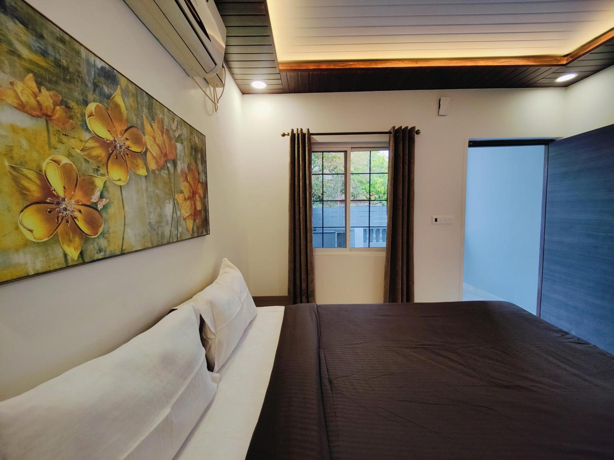 Kevin'S House By Travelkrafts Hotel อันจูนา ภายนอก รูปภาพ