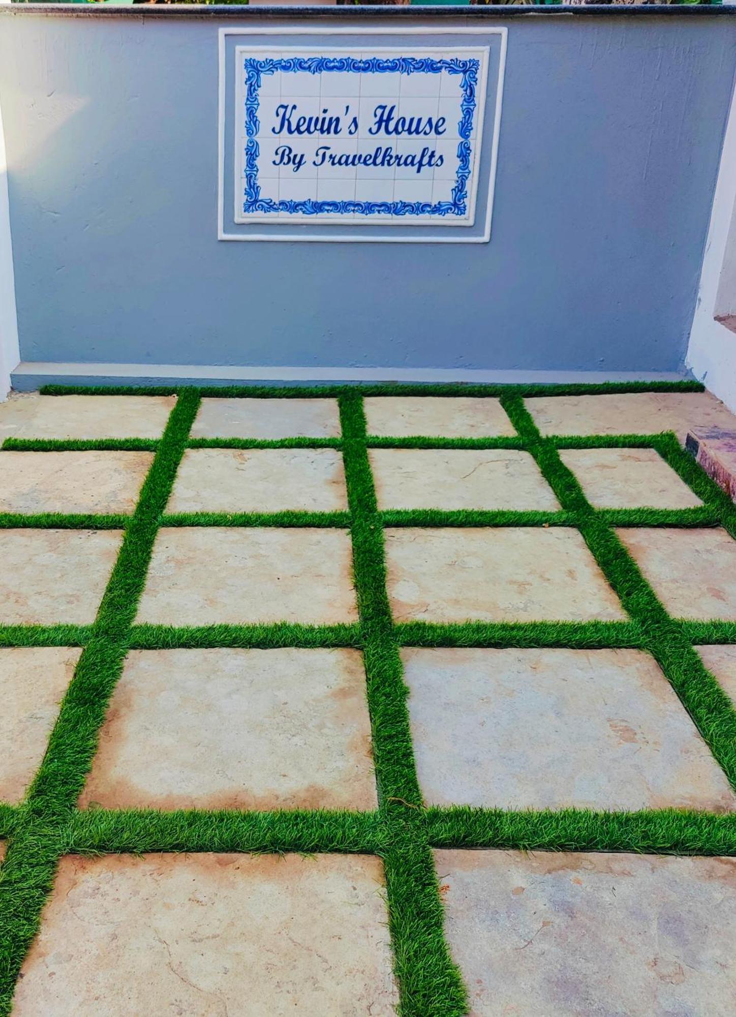 Kevin'S House By Travelkrafts Hotel อันจูนา ภายนอก รูปภาพ